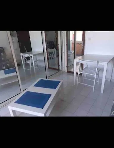 Superbe Studio, Acces Direct Appartement *